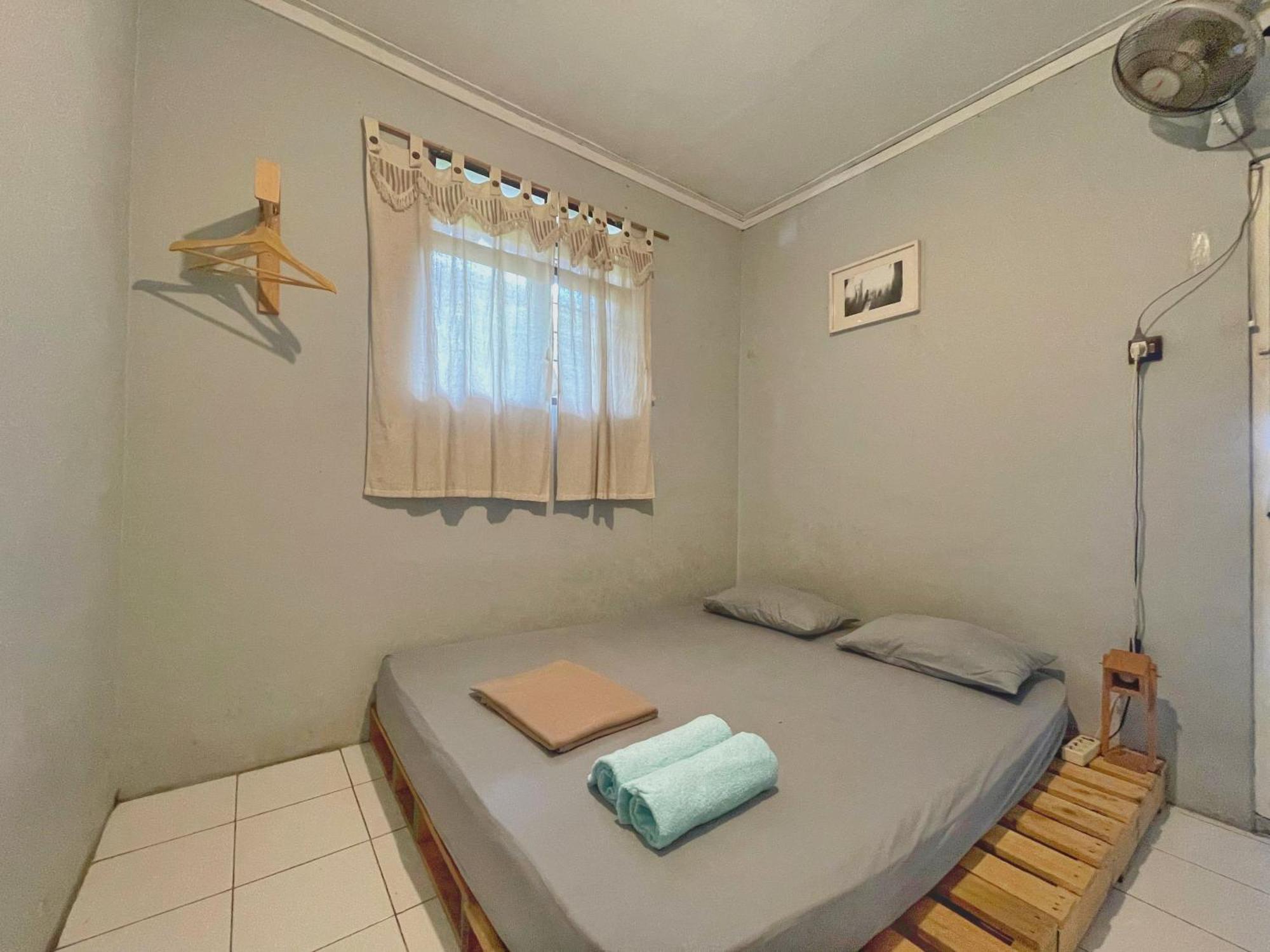 יוגיאקרטה Reeneo Guesthouse מראה חיצוני תמונה